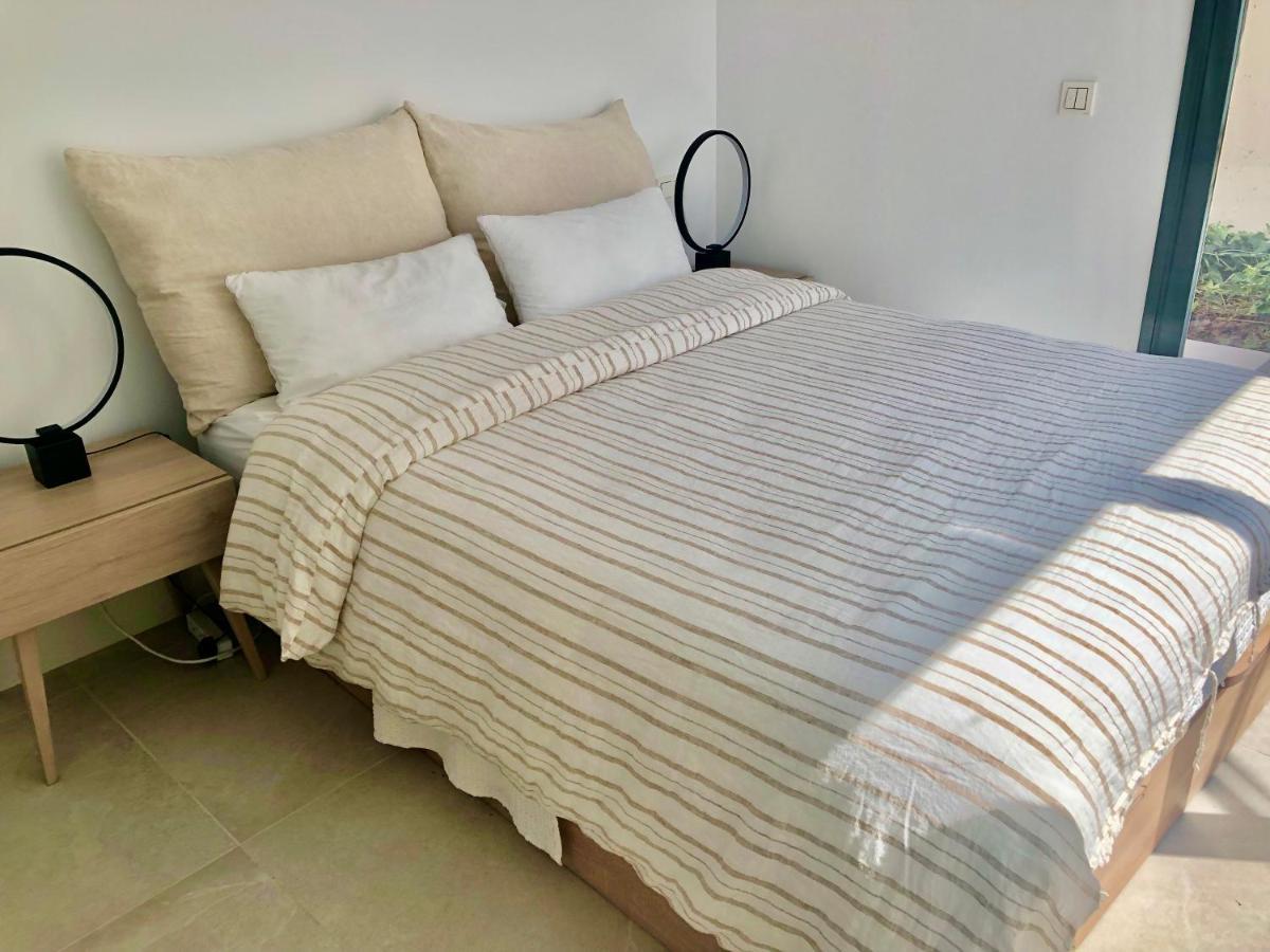 Modern Apartment In Front Of Cabopino Golf Marbella Buitenkant foto