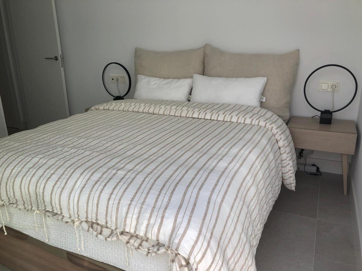 Modern Apartment In Front Of Cabopino Golf Marbella Buitenkant foto
